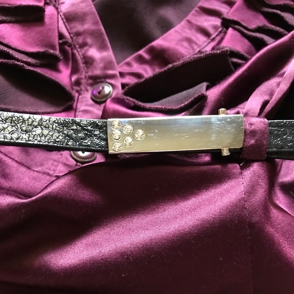 Ruffled Burgundy Dress Top with Belt - Picture 3 of 8